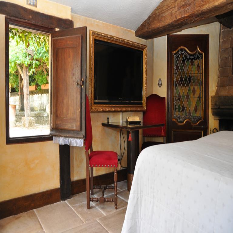Chateau Hotel La Vignette Haute Auribeau-sur-Siagne Esterno foto