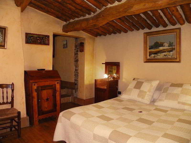 Chateau Hotel La Vignette Haute Auribeau-sur-Siagne Esterno foto